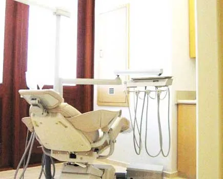 Dental chair